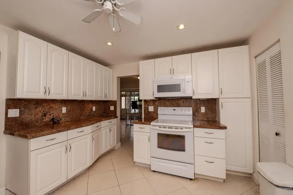 2107 Campanelli Boulevard Boynton Beach FL 33426