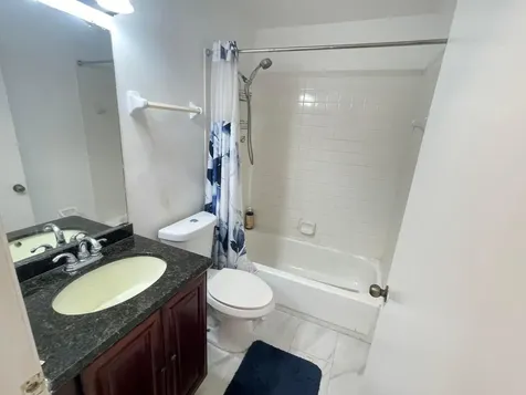 3445 NW 44th Street Oakland Park FL 33309