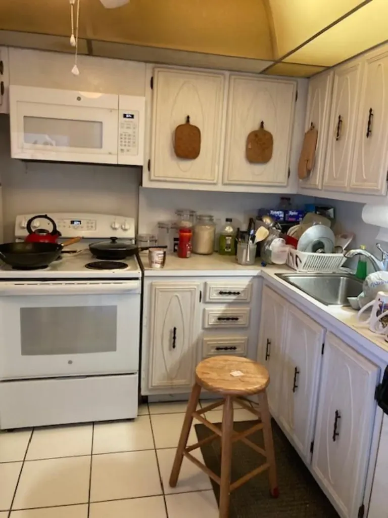230 NE 26th Avenue N Boynton Beach FL 33435