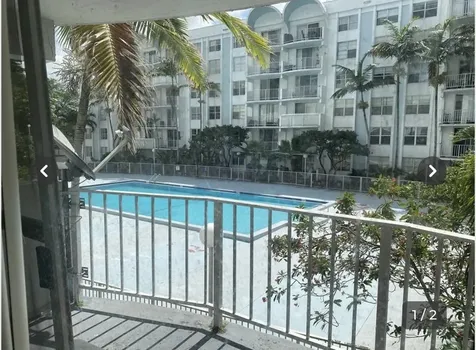 486 NW 165th Street Road Miami FL 33169