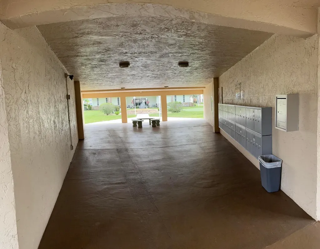 700 Village Green Court Palm Springs FL 33461