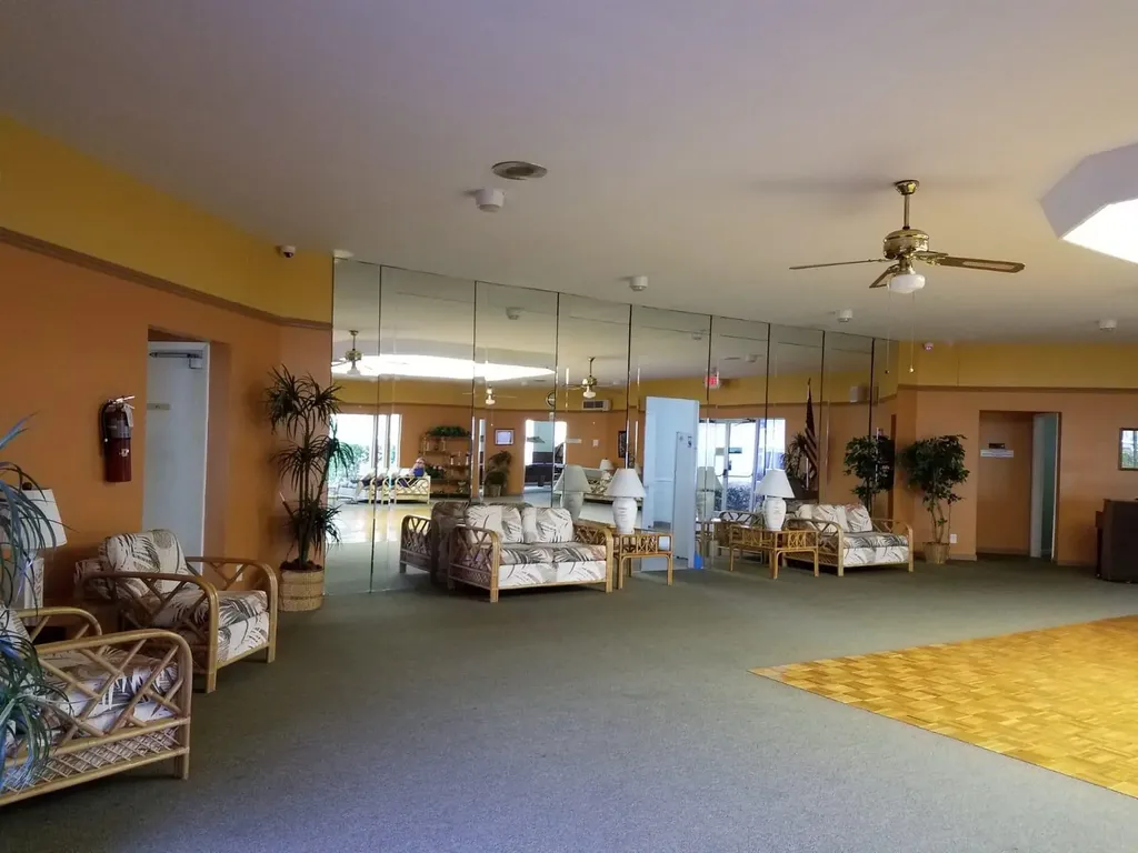 700 Village Green Court Palm Springs FL 33461
