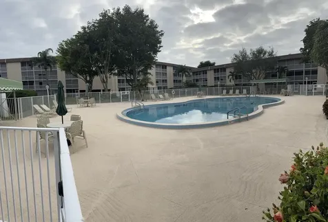 700 Village Green Court Palm Springs FL 33461
