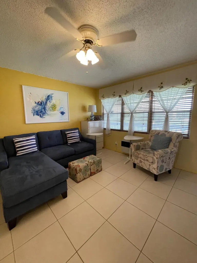 259 Farnham K Deerfield Beach FL 33442