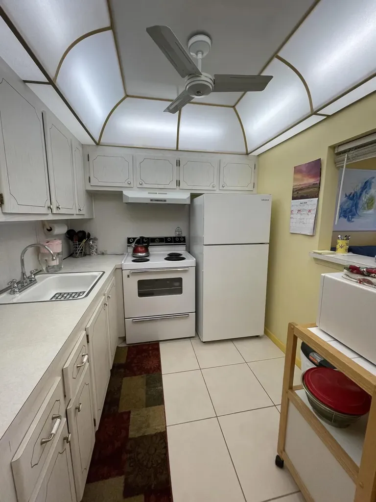 259 Farnham K Deerfield Beach FL 33442