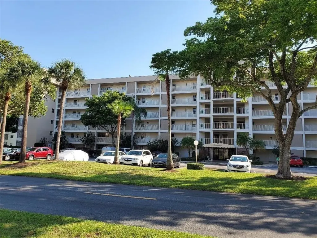 3000 S Course Drive Pompano Beach FL 33069