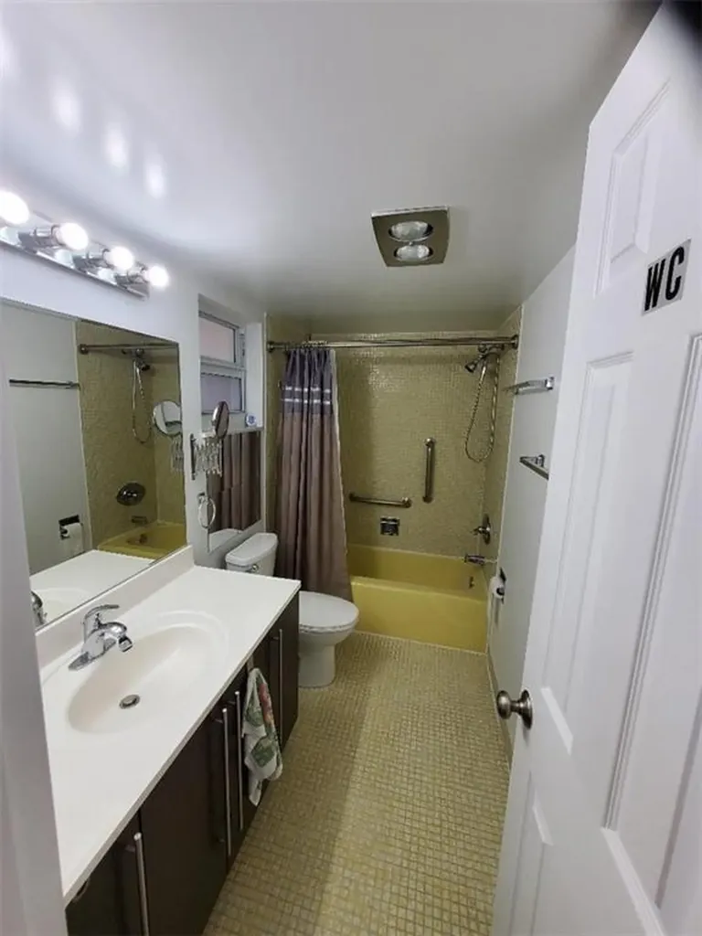 3000 S Course Drive Pompano Beach FL 33069