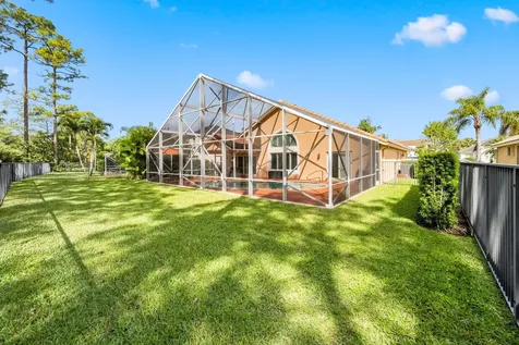 15802 Glen Willow Lane Wellington FL 33414