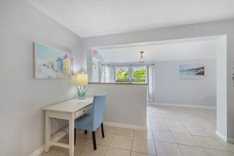 1310 4th Court Vero Beach FL 32960