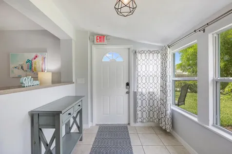 1310 4th Court Vero Beach FL 32960