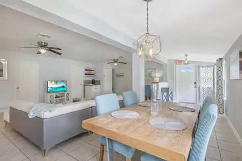 1310 4th Court Vero Beach FL 32960