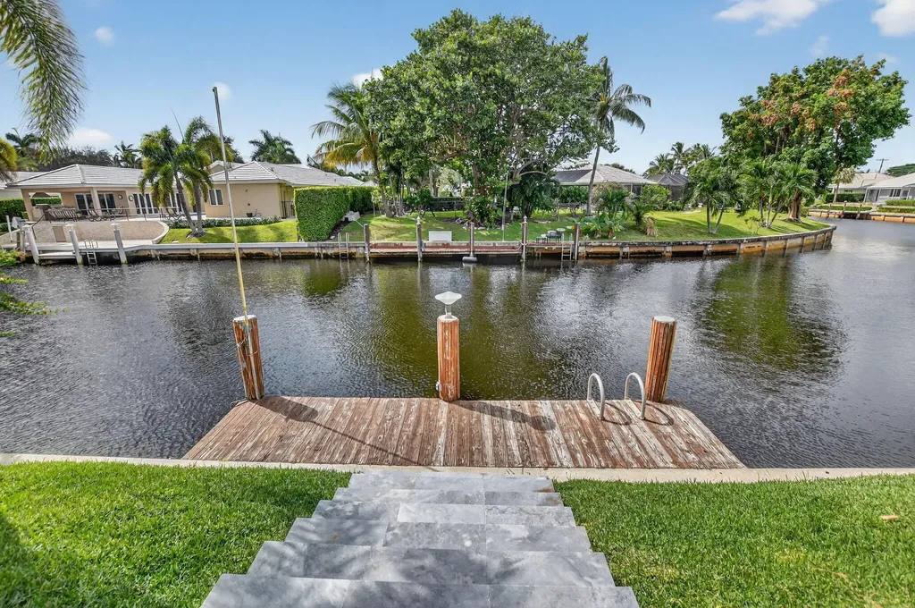 891 Hickory Terrace Boca Raton FL 33486