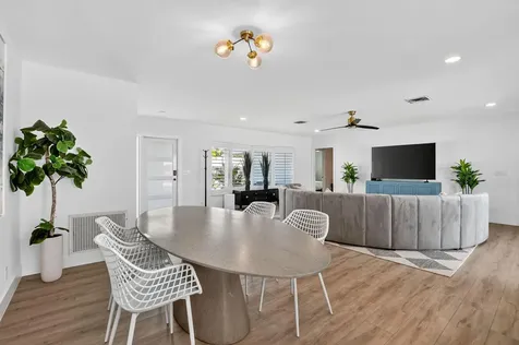 891 Hickory Terrace Boca Raton FL 33486