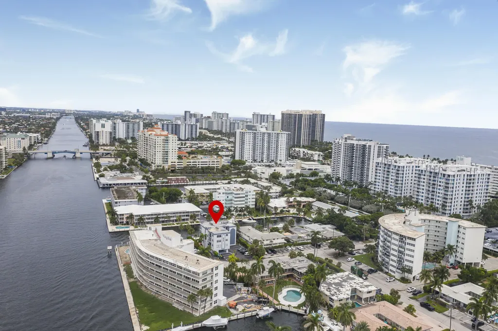 3105 NE 28th Street Fort Lauderdale FL 33308
