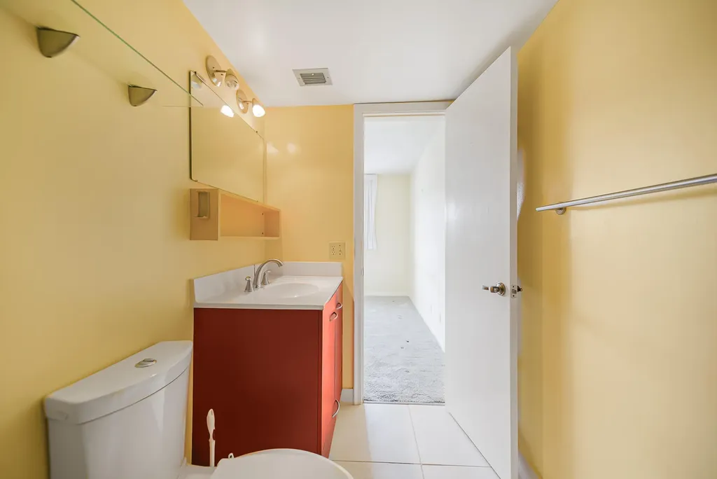 3105 NE 28th Street Fort Lauderdale FL 33308