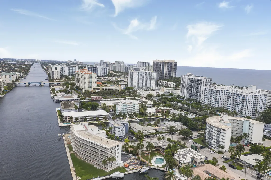 3105 NE 28th Street Fort Lauderdale FL 33308