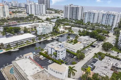 3105 NE 28th Street Fort Lauderdale FL 33308