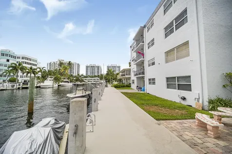3105 NE 28th Street Fort Lauderdale FL 33308
