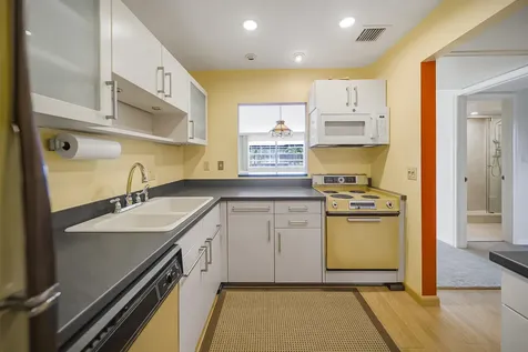 3105 NE 28th Street Fort Lauderdale FL 33308