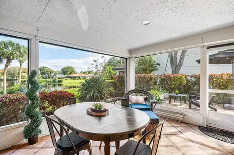 18 Bristol Lane Boynton Beach FL 33436
