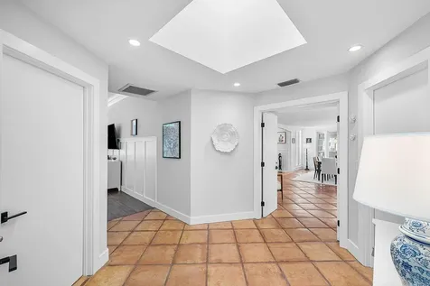 18 Bristol Lane Boynton Beach FL 33436