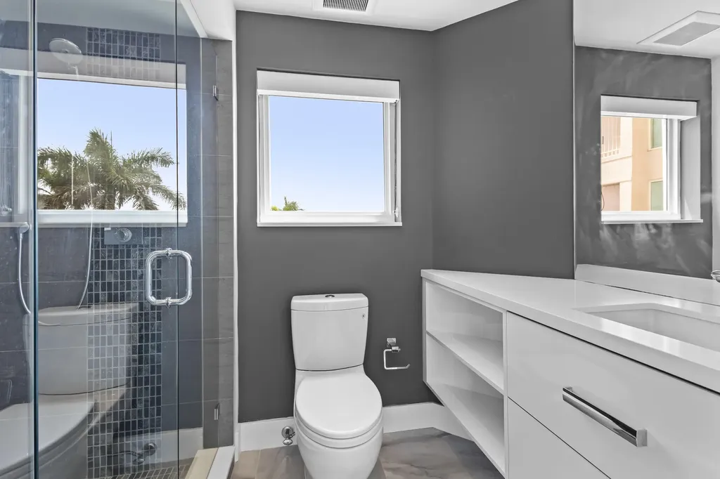 300 SE 5th Avenue Boca Raton FL 33432