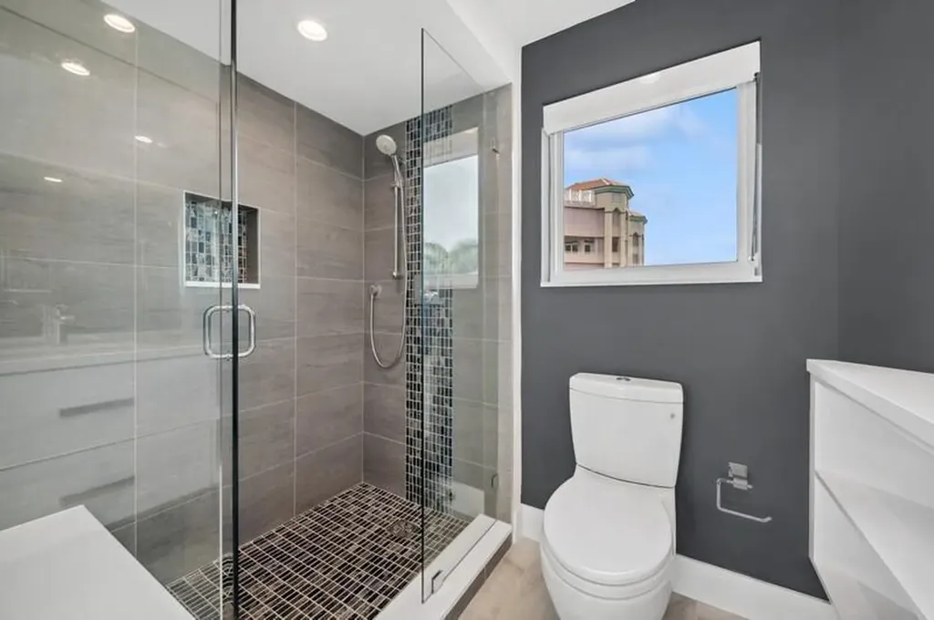 300 SE 5th Avenue Boca Raton FL 33432