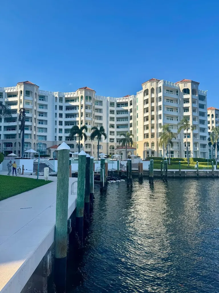 300 SE 5th Avenue Boca Raton FL 33432