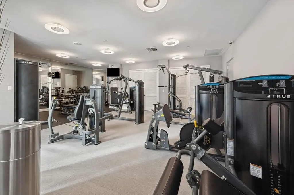300 SE 5th Avenue Boca Raton FL 33432