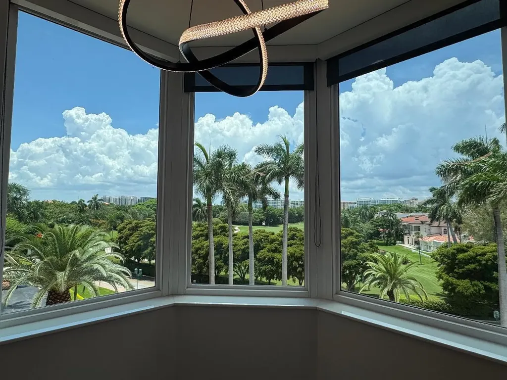 300 SE 5th Avenue Boca Raton FL 33432