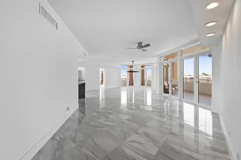 300 SE 5th Avenue Boca Raton FL 33432