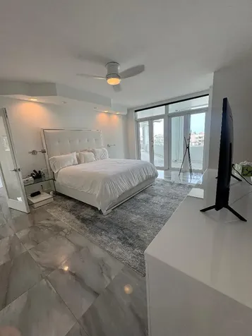 300 SE 5th Avenue Boca Raton FL 33432