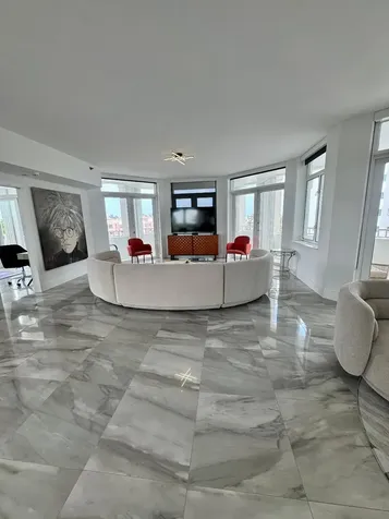 300 SE 5th Avenue Boca Raton FL 33432