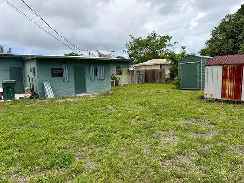 1004 NW 12th Street Fort Lauderdale FL 33311