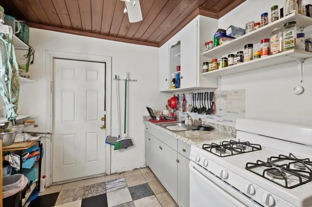 1504 N Sapodilla Avenue N West Palm Beach FL 33401