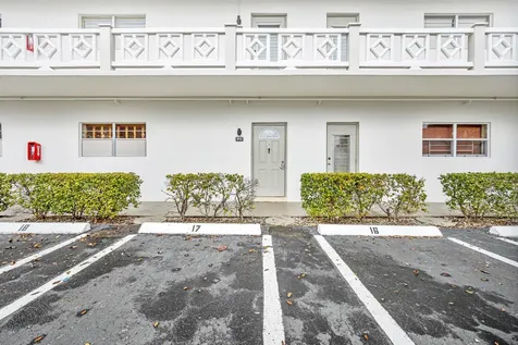 4805 NW 35th Street Lauderdale Lakes FL 33319