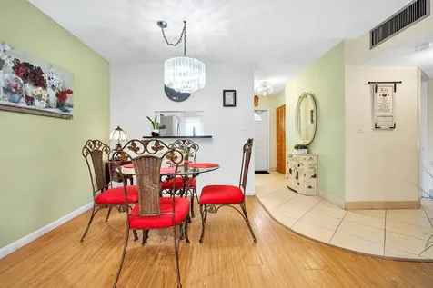 4805 NW 35th Street Lauderdale Lakes FL 33319