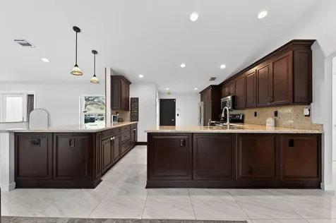 4475 NW 64th Street Coconut Creek FL 33073