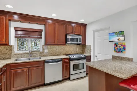 2300 NE 16th Avenue Wilton Manors FL 33305