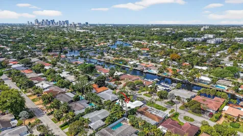 2300 NE 16th Avenue Wilton Manors FL 33305