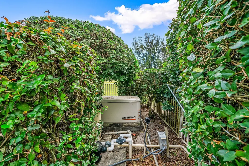 230 Eagleton Estate Boulevard Palm Beach Gardens FL 33418