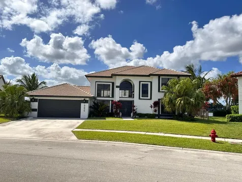 6695 Lake Loran Way Greenacres FL 33467