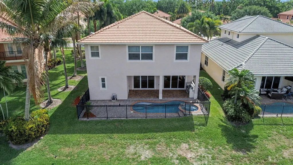 12054 Aviles Circle Palm Beach Gardens FL 33418