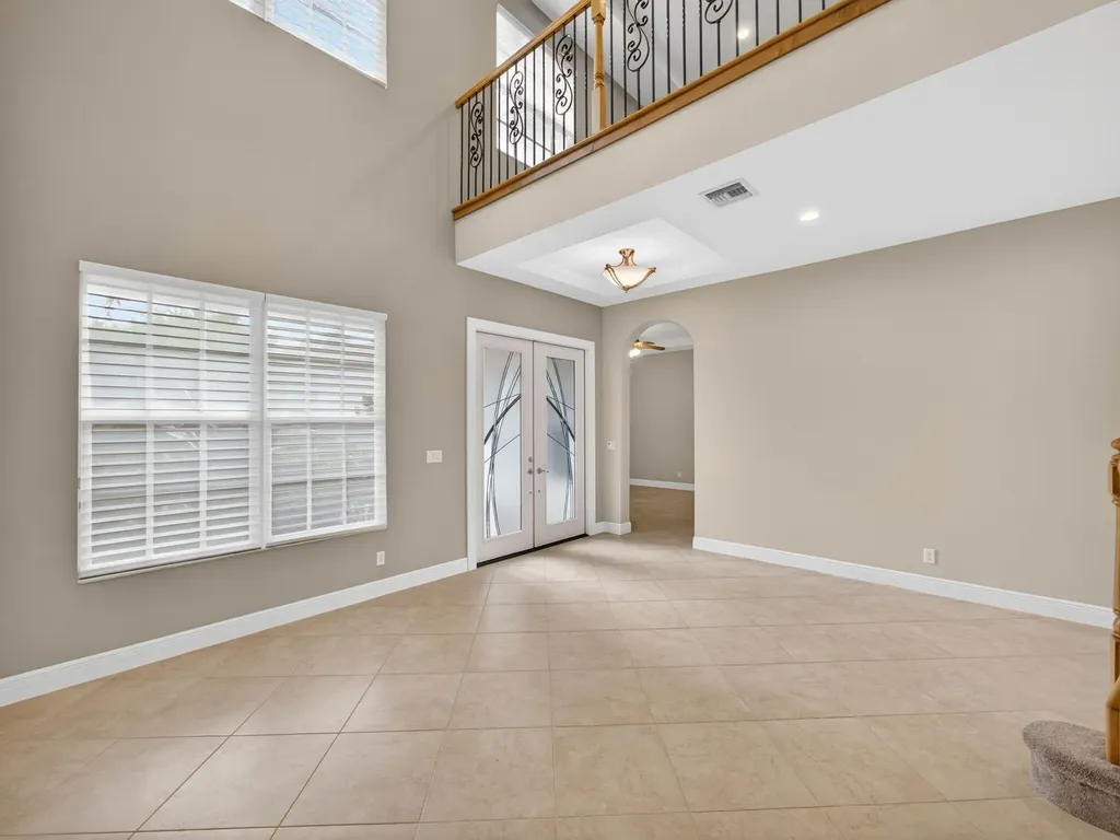 12054 Aviles Circle Palm Beach Gardens FL 33418