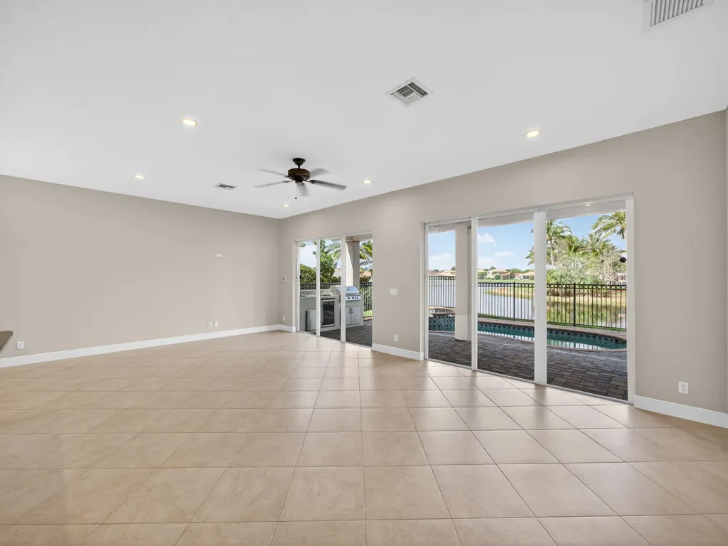 12054 Aviles Circle Palm Beach Gardens FL 33418