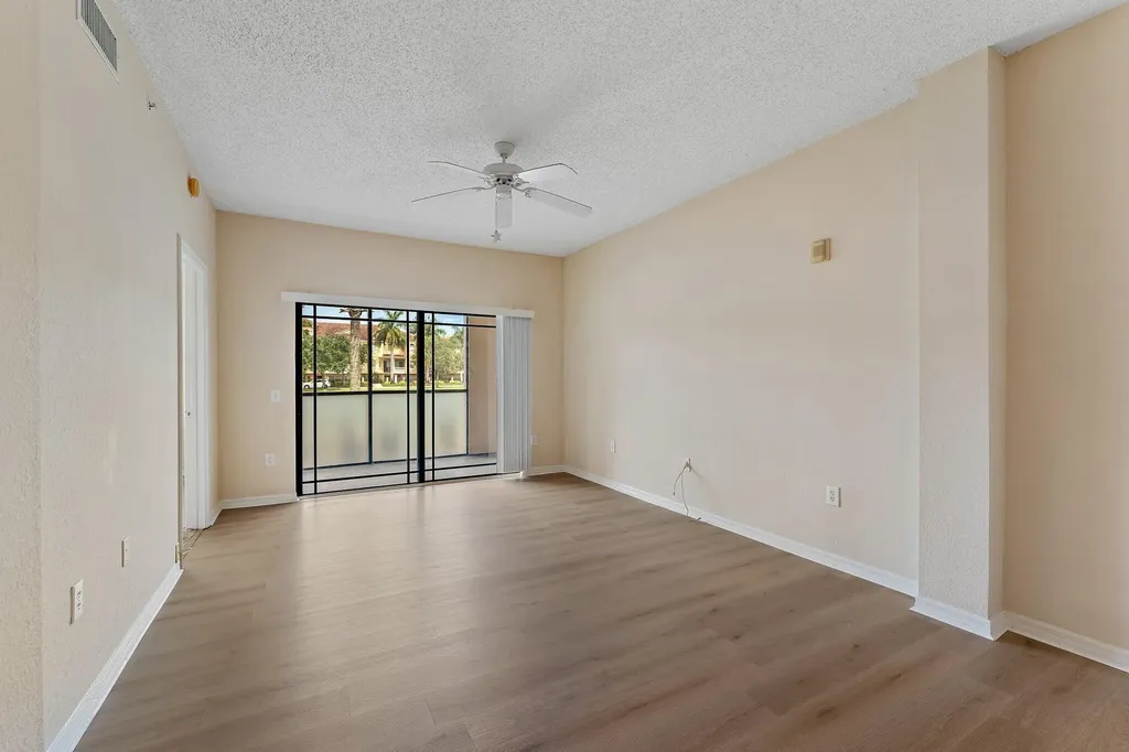 2807 Veronia Drive Palm Beach Gardens FL 33410