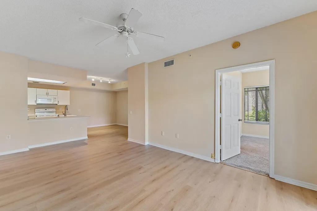 2807 Veronia Drive Palm Beach Gardens FL 33410