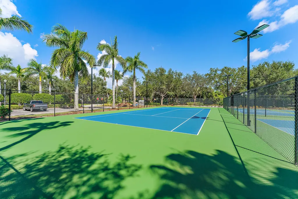 2807 Veronia Drive Palm Beach Gardens FL 33410