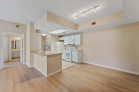 2807 Veronia Drive Palm Beach Gardens FL 33410