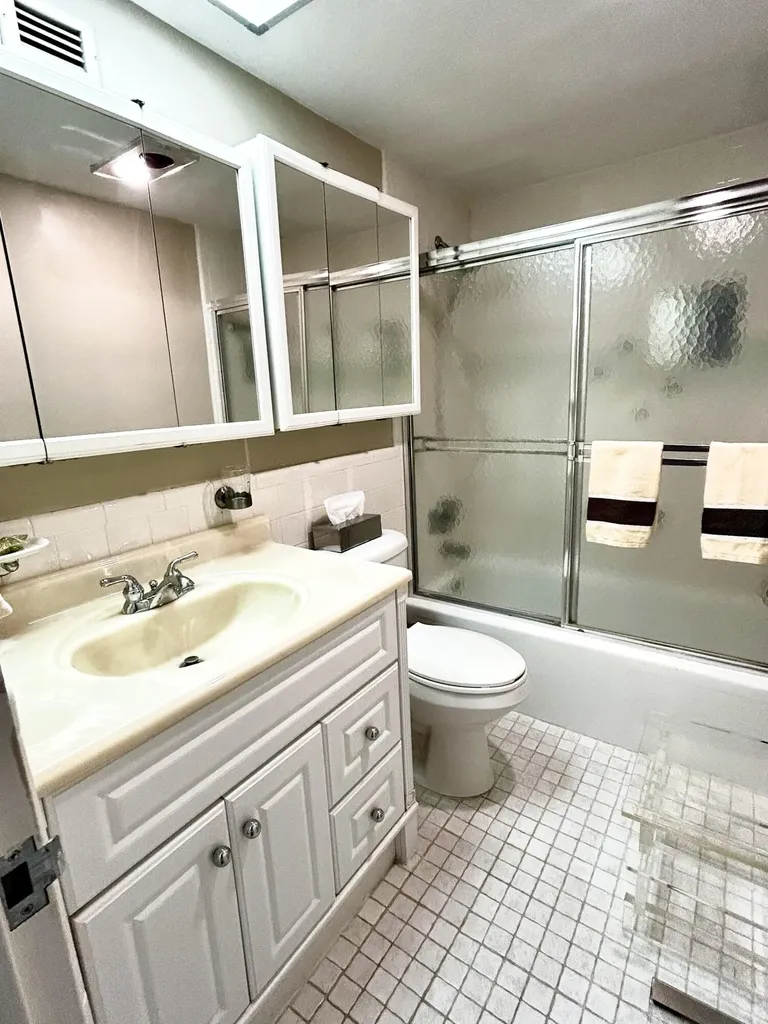 2840 S Ocean Boulevard Palm Beach FL 33480